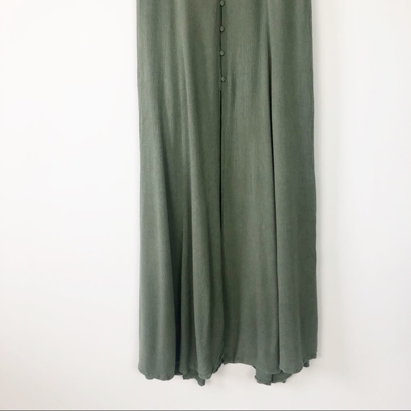 Re:Named | Moss Green T Back Button Front Maxi Drs - Picture 8 of 15